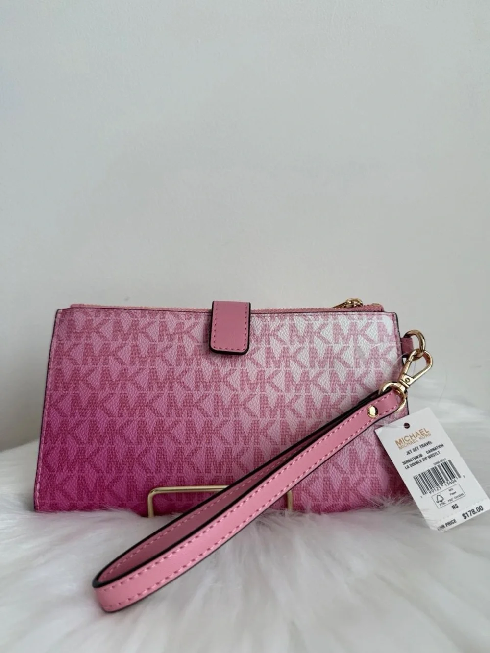 NWT Michael kors pink ombré wristle